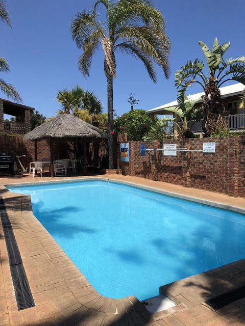 Reef Villa 9 - Gold Coast 4U 1