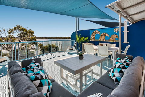 Reflections Holiday Apartments - Gold Coast 4U 3