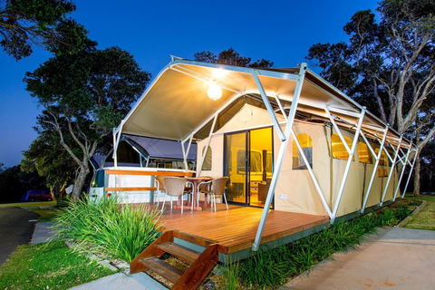 Reflections Holiday Parks Bonny Hills - Gold Coast 4U 1