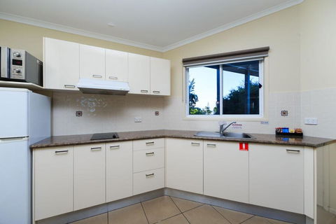 Reflections Holiday Parks Urunga - Gold Coast 4U 2