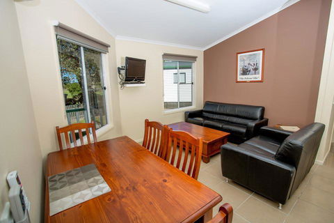 Reflections Holiday Parks Urunga - Gold Coast 4U 1