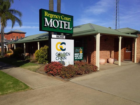 Regency Court Motel - Gold Coast 4U 0