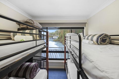 Renmark River Villas And Boats & Bedzzz - Accommodation Gold Coast 3