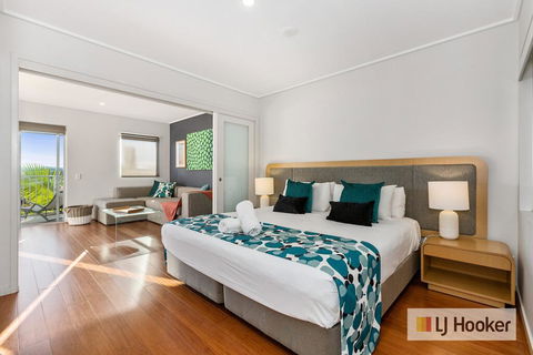 RESORT & SPA 8321 HINTERLAND Views - Accommodation Gold Coast 0