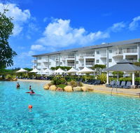 RESORT ON THE BEACH 2214/2215 - Gold Coast 4U