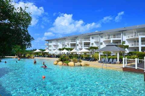RESORT ON THE BEACH 2214/2215 - Accommodation Gold Coast 0
