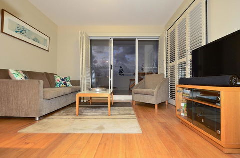 RESORT ON THE BEACH 2214/2215 - Accommodation Gold Coast 2