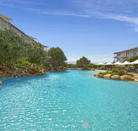 RESORT ON THE BEACH 6126-27 - Gold Coast 4U