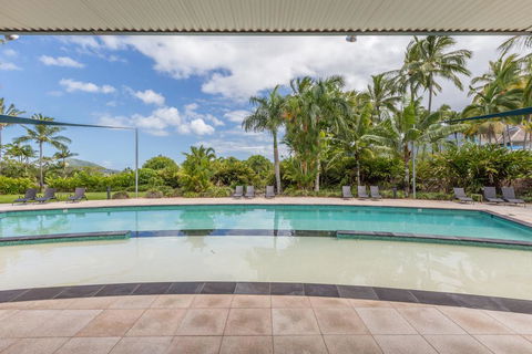 Resort Room In Paradise - 1 Gold Coast 1