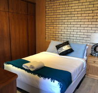 Retro 1bedroom Studio Close to airportCBD - Accommodation Gold Coast