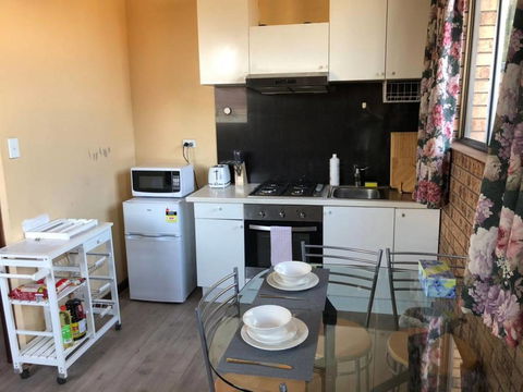 Retro 1bedroom Studio, Close To Airport&CBD - Accommodation Gold Coast 1