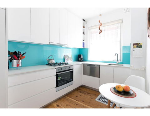 Retro Bondi Beach Garden Apartment - Accommodation Gold Coast 2