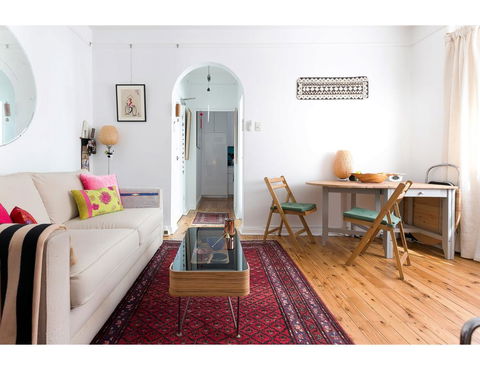 Retro Bondi Beach Garden Apartment - Accommodation Gold Coast 3