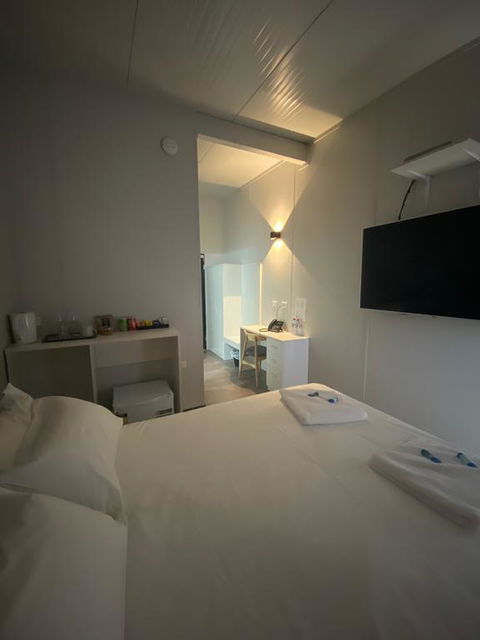 Richmond Midway Motel - Accommodation Gold Coast 2