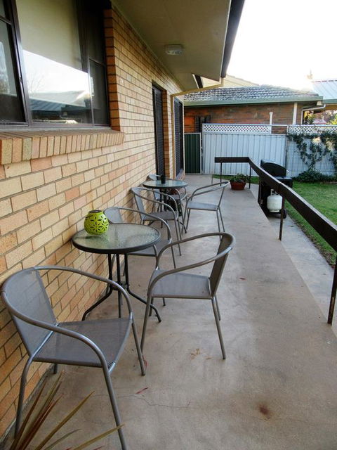 River House Mudgee - Gold Coast 4U 3