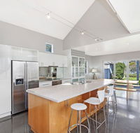 Riverend Regent - Gold Coast 4U