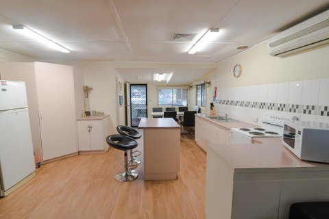 Riverfront Getaway - Mannum - Accommodation Gold Coast 2