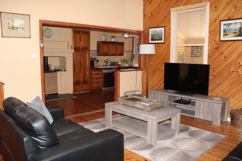 Riverleigh - Accommodation Gold Coast 1