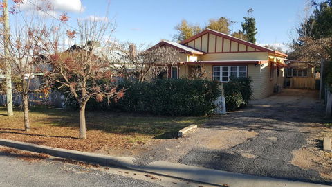 Rosslyn Cottages - 1 Gold Coast 1
