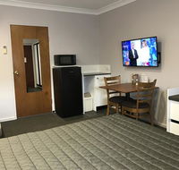 Roydons Motor Inn - Gold Coast 4U