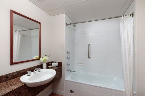 Rydges Bankstown - Accommodation Gold Coast 1