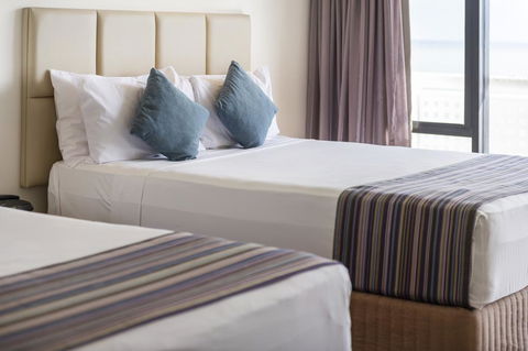Rydges Esplanade Resort Cairns - Accommodation Gold Coast 3