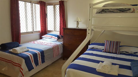 Sailors Rest - 1 Gold Coast 3