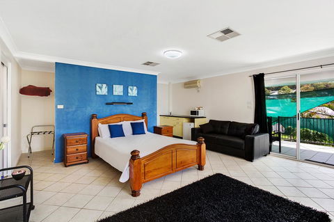 Salamander Beach Accommodation - Adults Only - Accommodation Gold Coast 1
