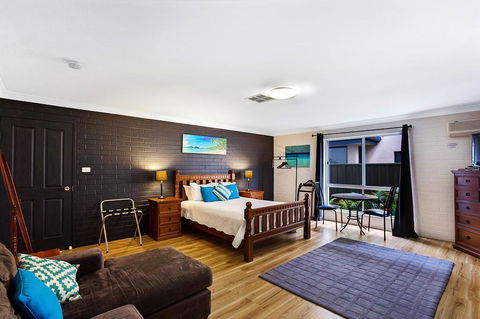 Salamander Beach Accommodation - Adults Only - Accommodation Gold Coast 3