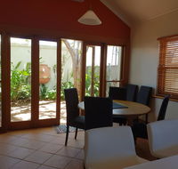Salty Eyre Glenelg - Accommodation Gold Coast