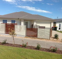 SALTY PAUSE  BONDI HOUSE - Gold Coast 4U
