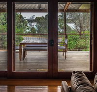 Samphire Beach House - Gold Coast 4U