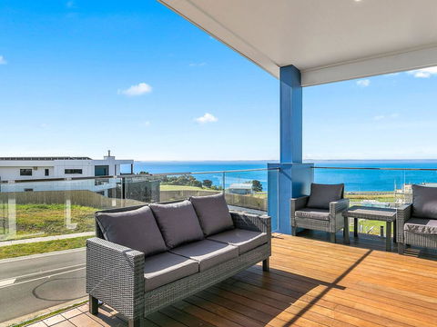 San Freemo - Accommodation Gold Coast 0