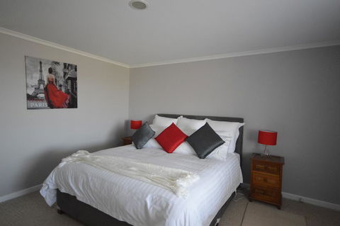 Sancerre Estate - Accommodation Gold Coast 3