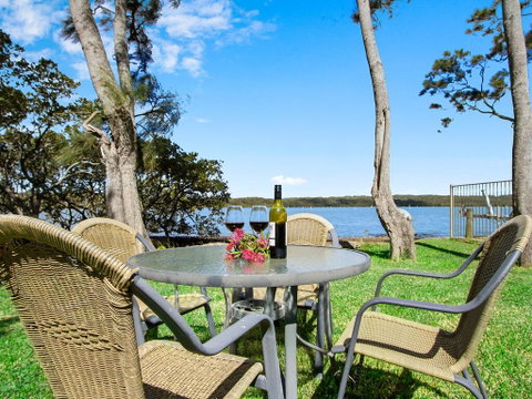 Sanctuary On The Bay - Fish Or Kayak From The Yard - Accommodation Gold Coast 0