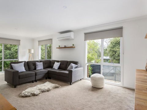 Sand Surf Beach - Beautiful Rye Holiday Home - Accommodation Gold Coast 3