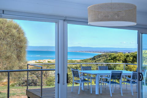 Sandbar Beach House - Accommodation Gold Coast 0