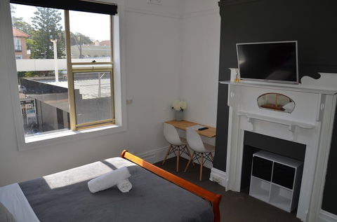 Sandy Bottoms Guesthouse - Gold Coast 4U 0