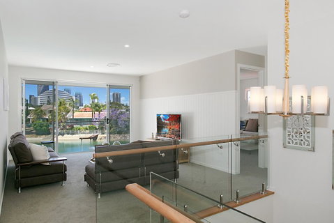 Sandy Cove - Accommodation Gold Coast 3