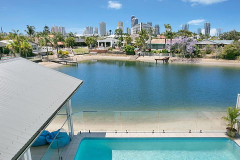 Sandy Cove - Accommodation Gold Coast 2