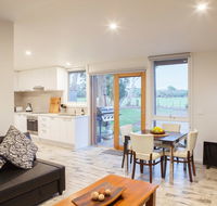 Sandy point hideaway - Gold Coast 4U