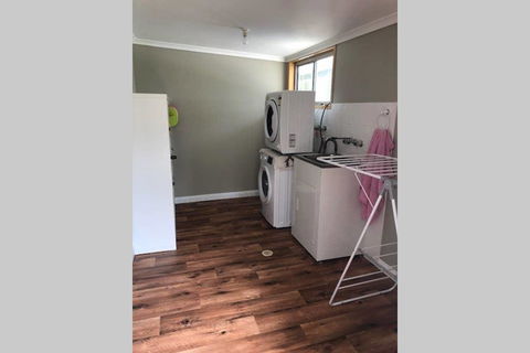 SAREAL PARK - Accommodation Gold Coast 2