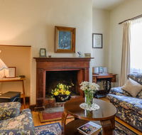 Sargeants  Armoury Cottages 1823 - Accommodation Gold Coast