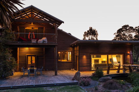 SASDEN ESTATE - Accommodation Gold Coast 0