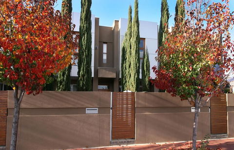 SATOR City Fringe Home Away From Home Pets OK! - Accommodation Gold Coast 3