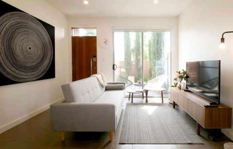 SATOR City Fringe Home Away From Home Pets OK! - Accommodation Gold Coast 2