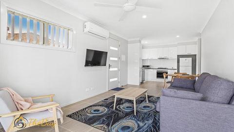 Scott Street Couples Getaway - Gold Coast 4U 0