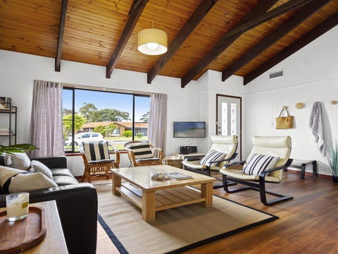 Sea Bird - Close To Beach, Shops And Cafes - Accommodation Gold Coast 3