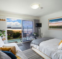 Sea Breeze Studio - Accommodation Gold Coast