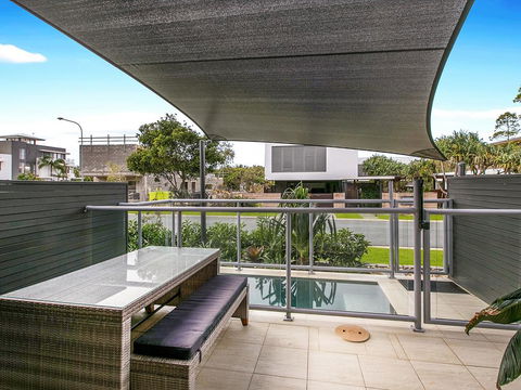 SEA RENITY ON KAMALA - Accommodation Gold Coast 2